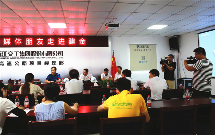 d7cfa88fc65a672806ed836686e74ca0.jpg