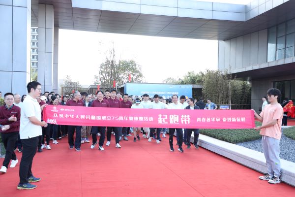a158aa7e006cc39078bf521eebfa153e.jpg 照片2323234444.jpg