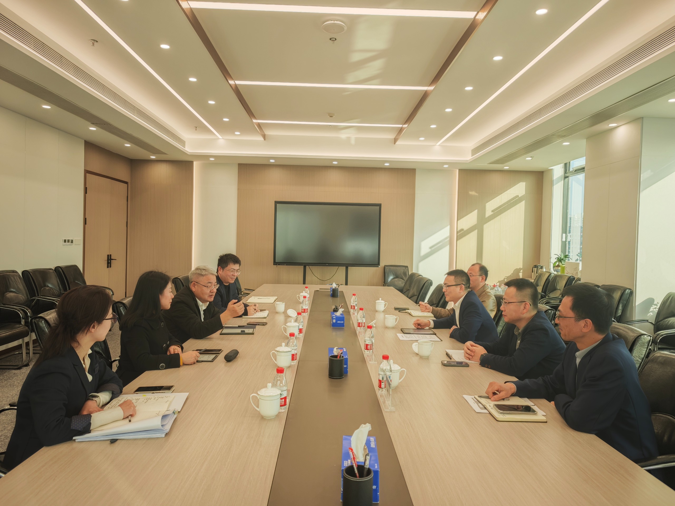 金融事業(yè)部對(duì)接.jpg