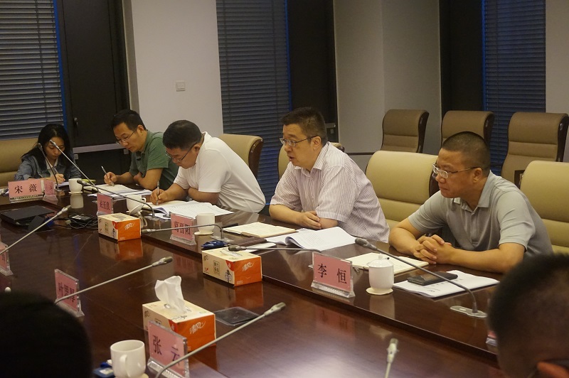 256dc4443b573efc8736f6f30468edb0.jpg 黨委理論學(xué)習(xí)組2.jpg